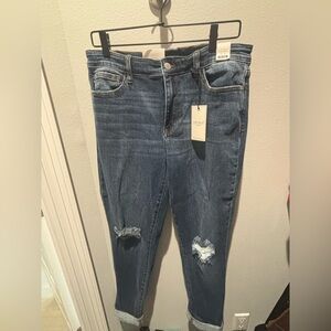 NWT, Judy Blue Distressed slim fit, straight leg Jeans in Classic Blue